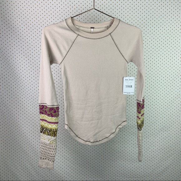 β SOLD β FREE PEOPLE Long Sleeve Thermal Crochet - Picture 3 of 10